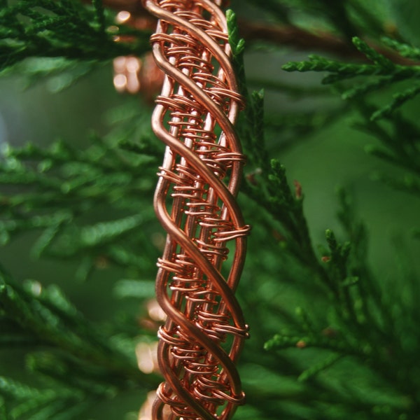 Copper Wire Weave Cuff Bracelet - Graceful Waves Design