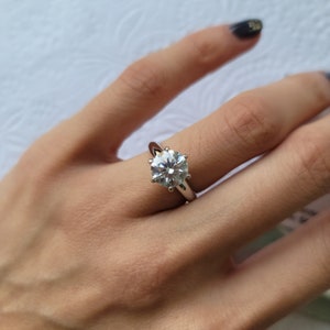 2 CTW Certificated D Color Brilliant cut Moissanite Engagement Ring in 925 Sterling Silver