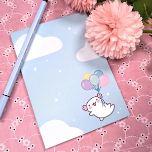 Süßer Notizblock Axolotl, Kawaii Block, Bunte Luftballons, Block mit Wolkenmotiv, DIN A6 Notizblock, Block für To-Do-Listen, Pastellfarben