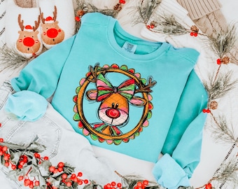 Lindo reno PNG / Diseño navideño para sublimación / Diseño navideño / Ciervo femenino con lazo / Descarga digital festiva de 300 DPI