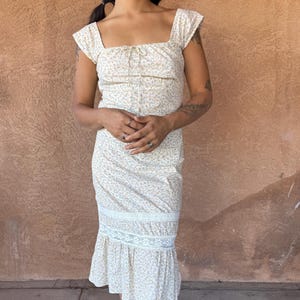 Vintage Cottagecore Cotton Midi Dress – 90s Prairie Floral Lace Trim – Romantic Cap Sleeve Summer Dress