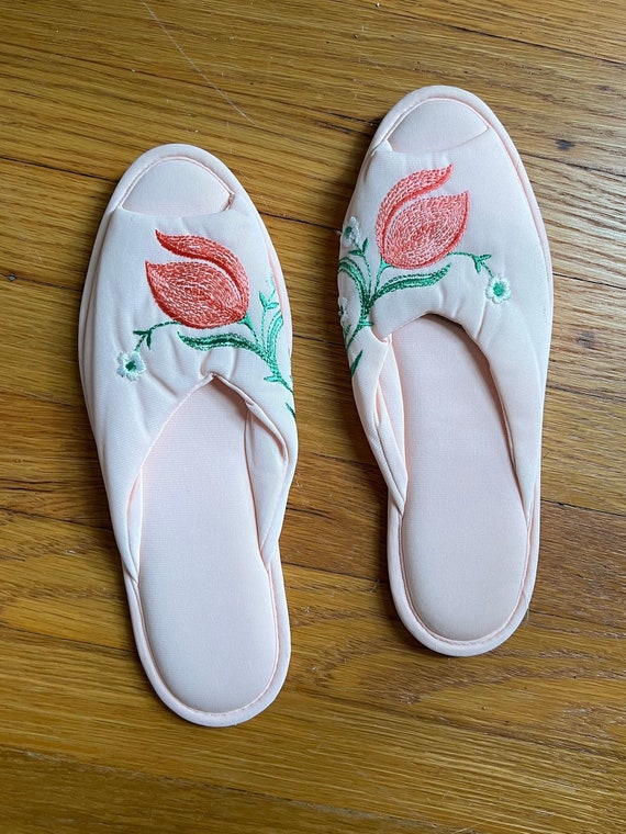 Vintage Vanity Fair Slippers / ballet pink