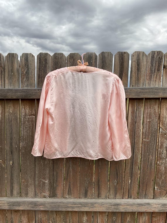 1940's Silk Satin Bed Jacket - image 4