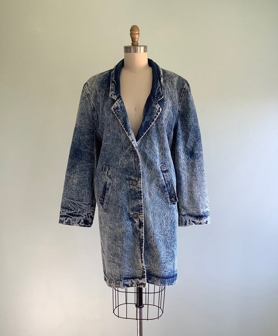 80s Acid Wash Denim Cocoon Long Coat - image 3