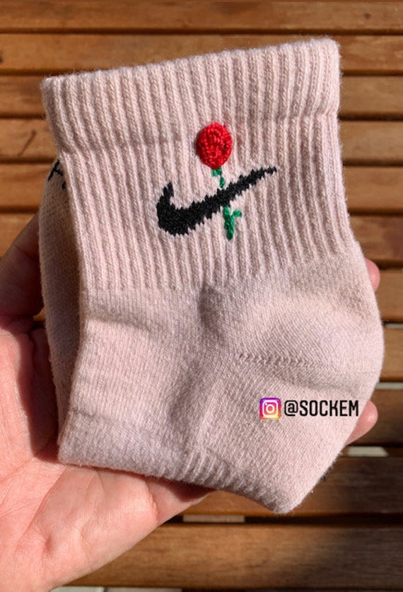 Ankle Vanilla Latte rose Nike Socks by Sockem Valentines Day
