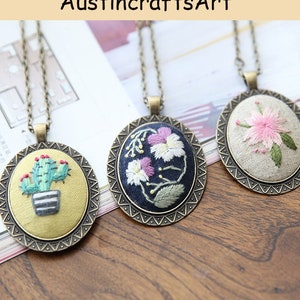 Embroidery Necklace Kit, Handmade Embroidered Flower Pendant Kit, Floral Necklace Embroidered Jewelry Gift, DIY Embroidery Necklace Set