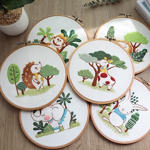 Cartoon Animal DIY Embroidery Kit for Beginner, Animal Embroidery kit Cross Stitch, Hand Embroidery Kit, Needlepoint DIY Craft Kit