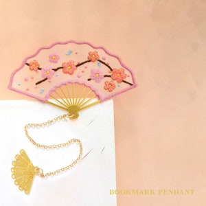Floral Bookmark Transparent Embroidery Kit for Beginner, Beginner Hand Embroidery Full Kit with Pendant, Diy Bookmark Embroidery Kit Gift Plum bossom