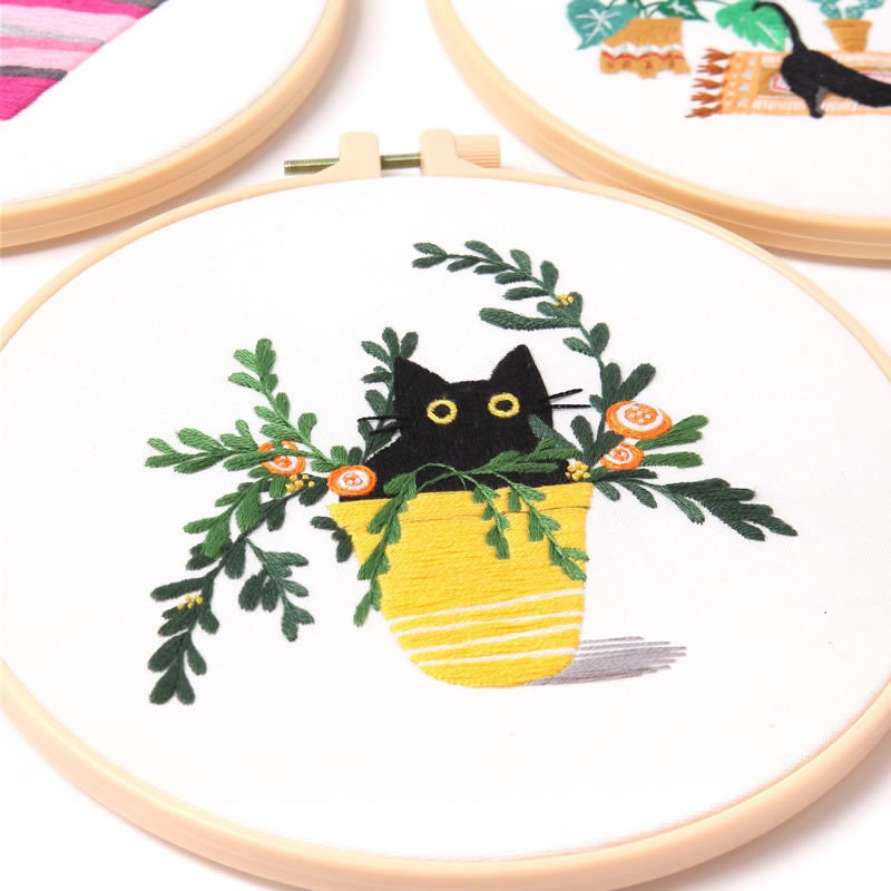 Black Cat Embroidery Kit, Craft & DIY