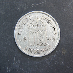 1942 Silver Sixpence Coin Great Britain GeorgeVI, Perfect for Birthdays, Collections, Anniversary, Crafting and Jewellery.