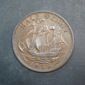 1958 Half Penny Coin Great Britain Elizabeth II