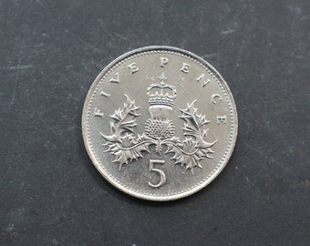 1989 Five New Pence 5p Coin United Kingdom Queen Elizabeth II