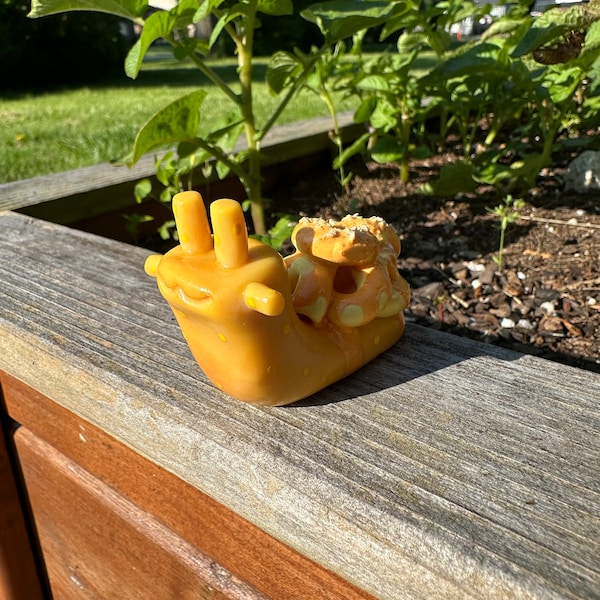 Baked Mac n Cheese Snail Pal