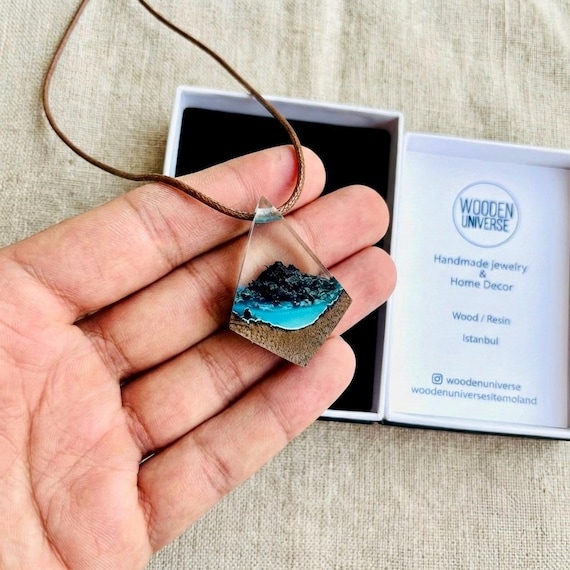 Collana Montagna Ciondolo In Acciaio Inossidabile, Idea Originale Per Regalo Natalefatto A Mano Gioie C4kt6jmbbjg Eawwz7aa