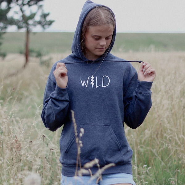 Wilder Hoodie, wildes Sweatshirt, Outdoors Hoodie, Natur-Shirt, Camping Hoodie, Wandern Hoodie, Wild Sweater, Stay Wild T-Shirt