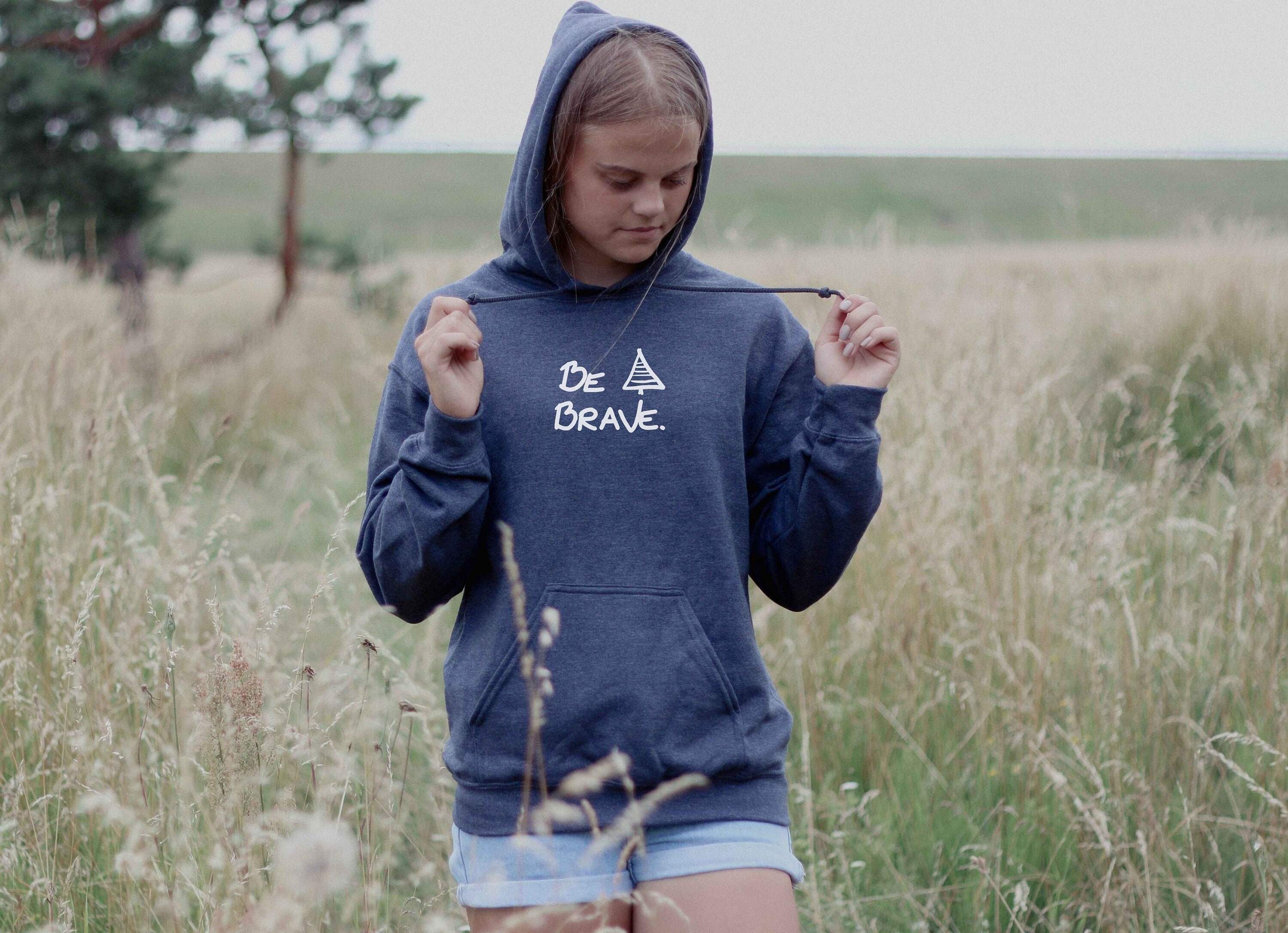 Be Brave Hoodie, Motivational Sweater, Be fearless, Beautifully Brave Sweatshirt, Inspirational Jumper, Encouraging Hoodie,Be strong Sweater