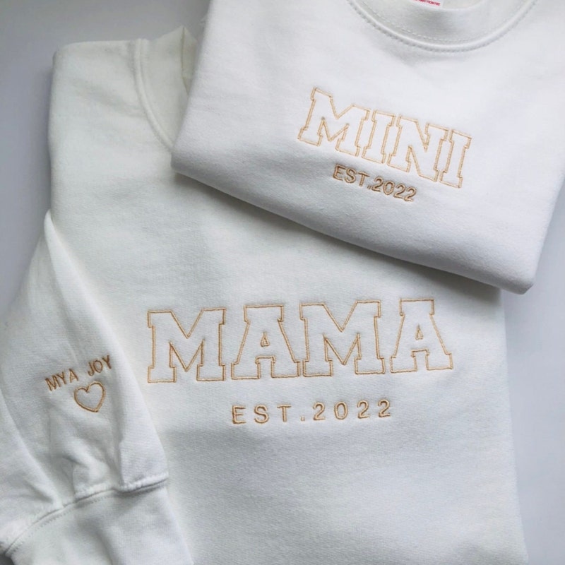 Embroidered Pink Mama & Mini Sweatshirt