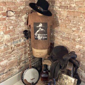 Don’t mess with me fellas/Country Shirt/Cowgirl Shirt/Western Shirt/Horse girl shirt/farmgirl shirt/distressed shirt