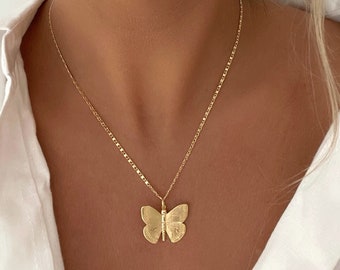 Vintage 1960's Butterfly Pendant Necklace Yellow/white/black