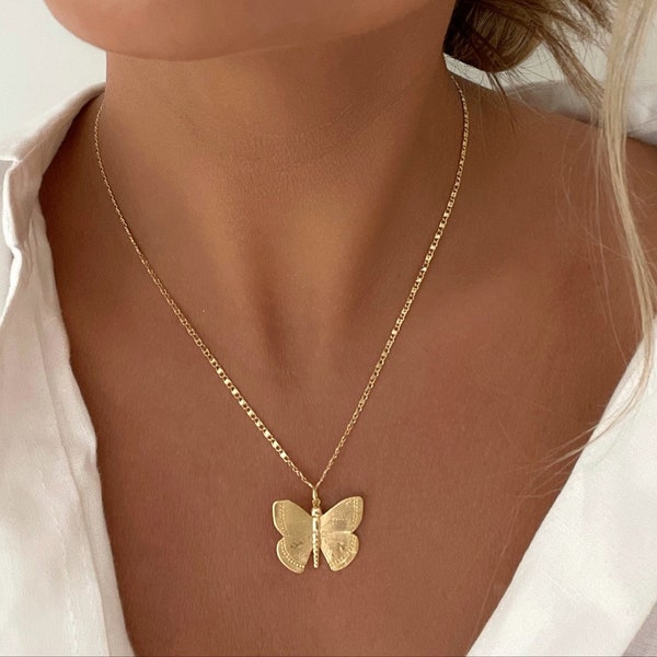 Gold Large Butterfly Necklace main image 1