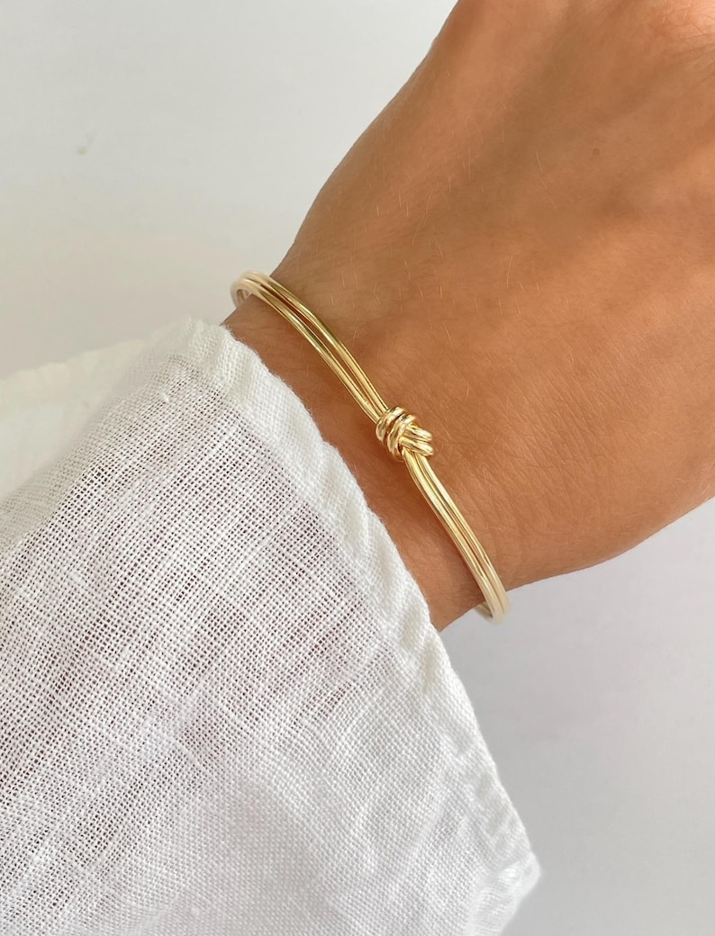 Tie the Knot Bracelet 18k Gold Filled Knot Bracelet For Bridal Party Gift For Bridesmaid Proposal Mother Daughter Gift Friendship Gift afbeelding 6