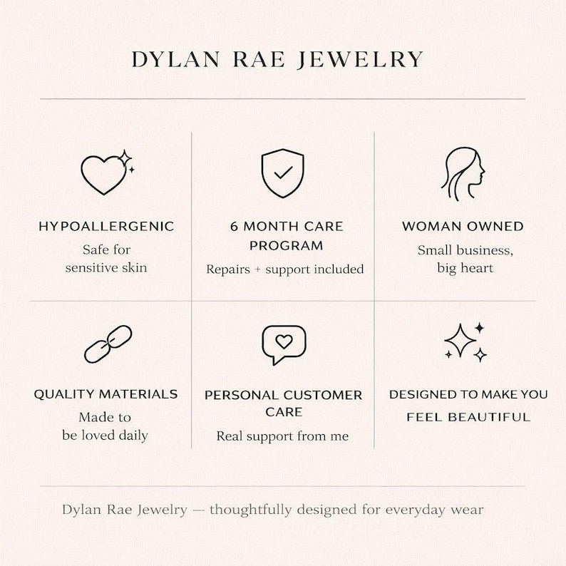 K&ouml;nnte beinhalten: Grafik mit dem Text "DYLAN RAE JEWELRY" und Symbolen, die hypoallergene Materialien, ein 6-Monate-Pflegeprogramm, ein Unternehmen in Frauenhand, hochwertige Materialien, pers&ouml;nliche Kundenbetreuung und ein Design, das Sie sch&ouml;n f&uuml;hlen l&auml;sst, darstellen.