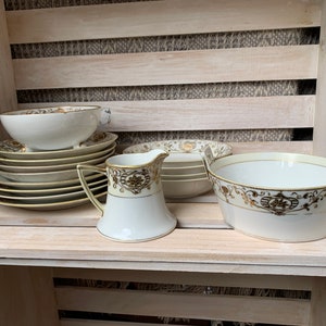 Nippon China 13 Teiliges Set Gold VergoldungMilchkännchen Zuckerdose Teller Elegant Esszimmer