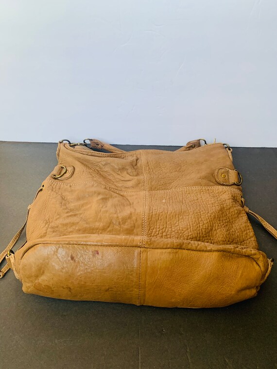 7Chi Messenger Bag Tan  Faux Leather Pocketbook H… - image 5