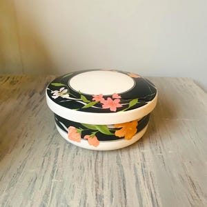 Vintage Hankook Trinket Box With Lid Round Orange Pink Flowers Beautiful Storage Jewelry Trinket Box