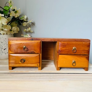 mini dresser trinket box Vintage Wooden Mini Dresser Jewelry Box With White Knob Pulls 4 Drawer Storage, Classic Curved Top
