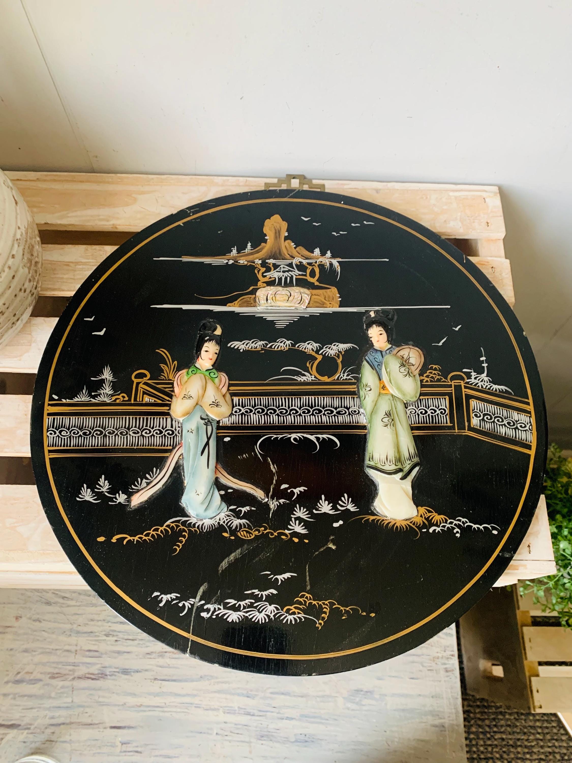 Vintage Black Lacquer Asian Art Plaque: Mother of Pearl Geisha