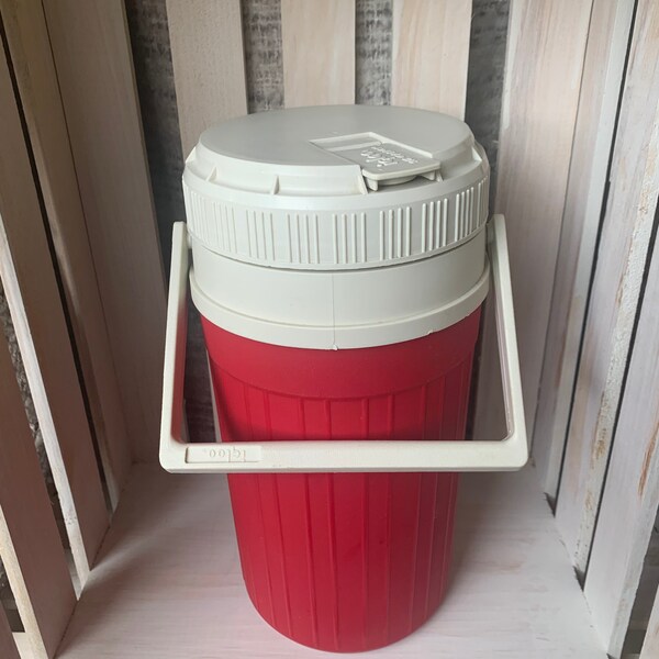 Vintage Igloo Explorer Red 1/2 Gallon Thermos 1987 Water Jug Retro Camping Gear