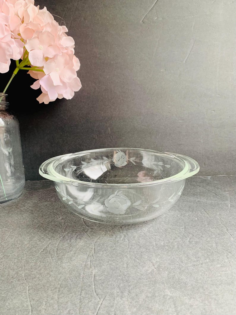 Vintage Pyrex 023 C-3 Clear Glass Etched Roses 1 1/2 Quarts Casserole ...