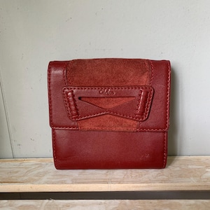 Cole Hann Wallet Red Wine Leather Trifold Snap Closure Mens Or Ladies