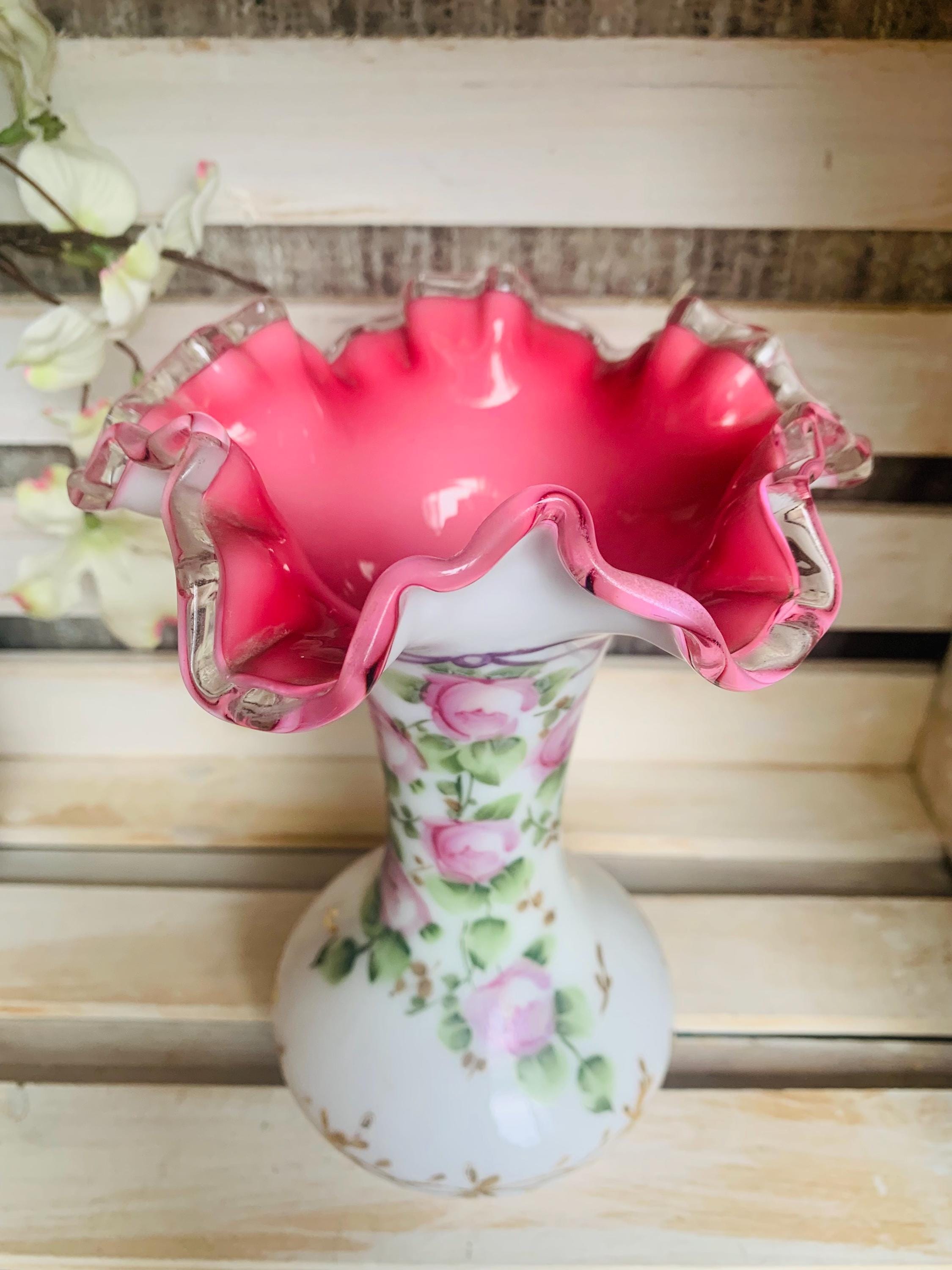 Fenton Charleton Roses Vase Peach Crest Ruffled Edge Deep