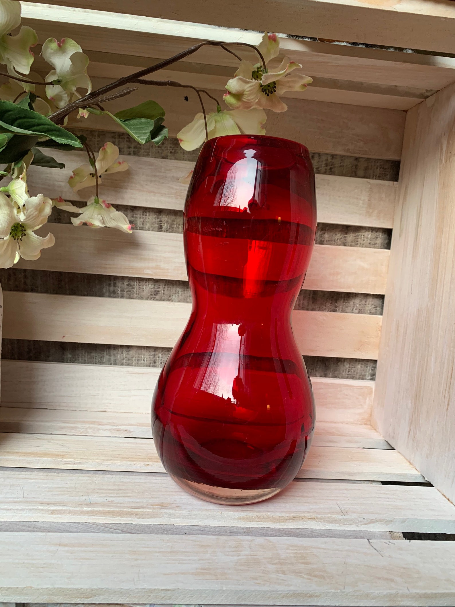 Red Glass Vase Feminine Shape Dark Red Body Vase Round Red Etsy