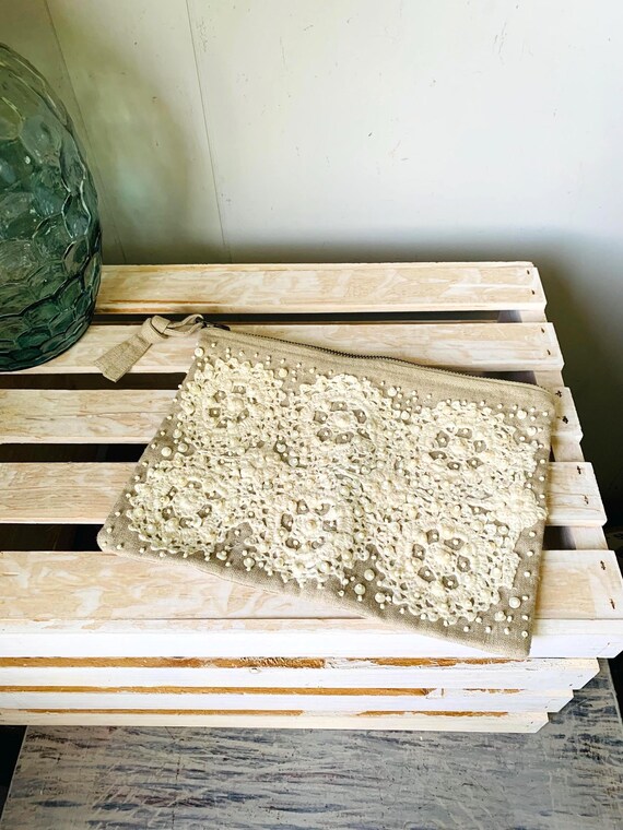 Borsa in lino Pottery Barn: conchiglie ricamate, borsa da sposa