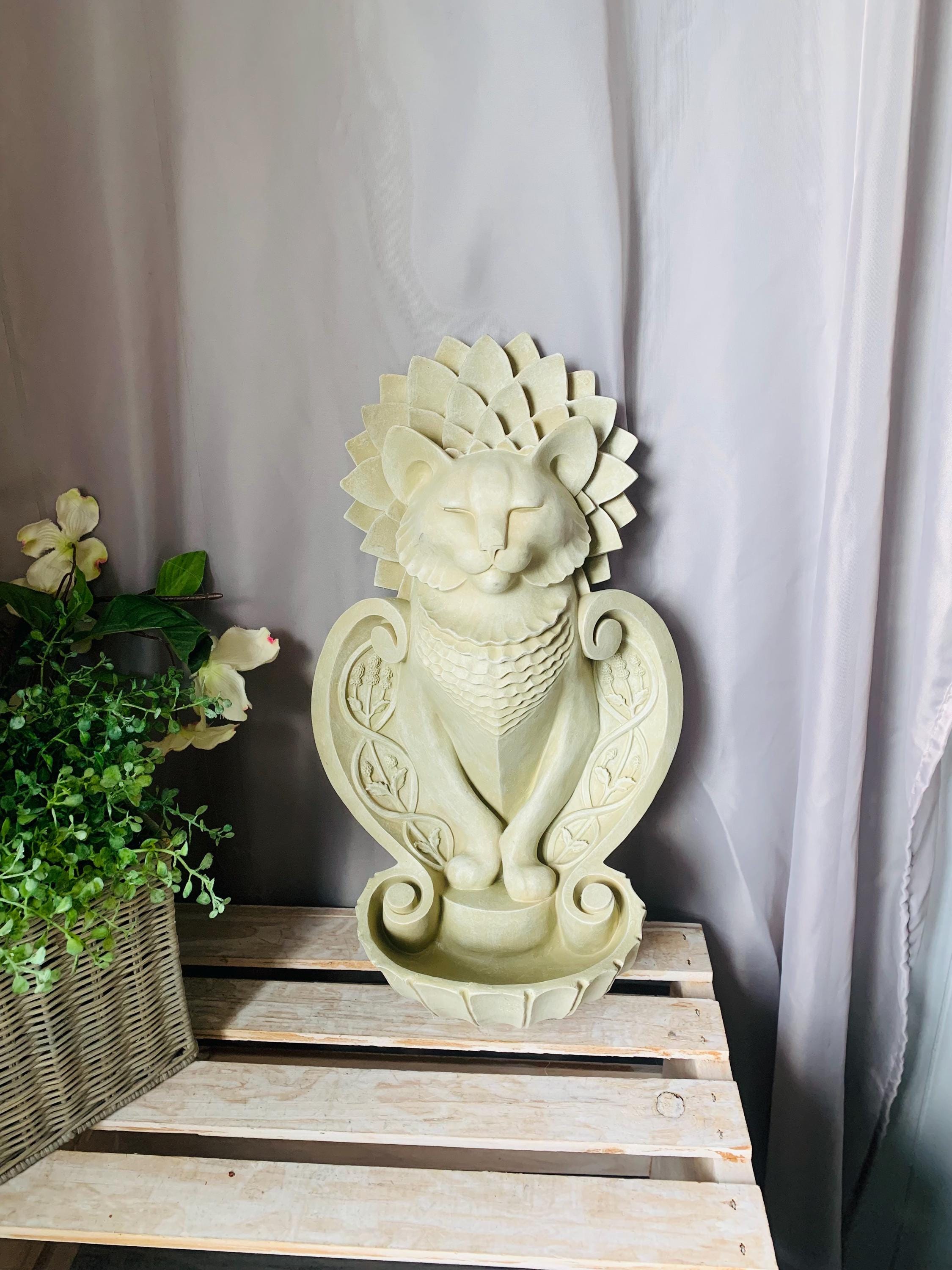 Making reproductions of statues