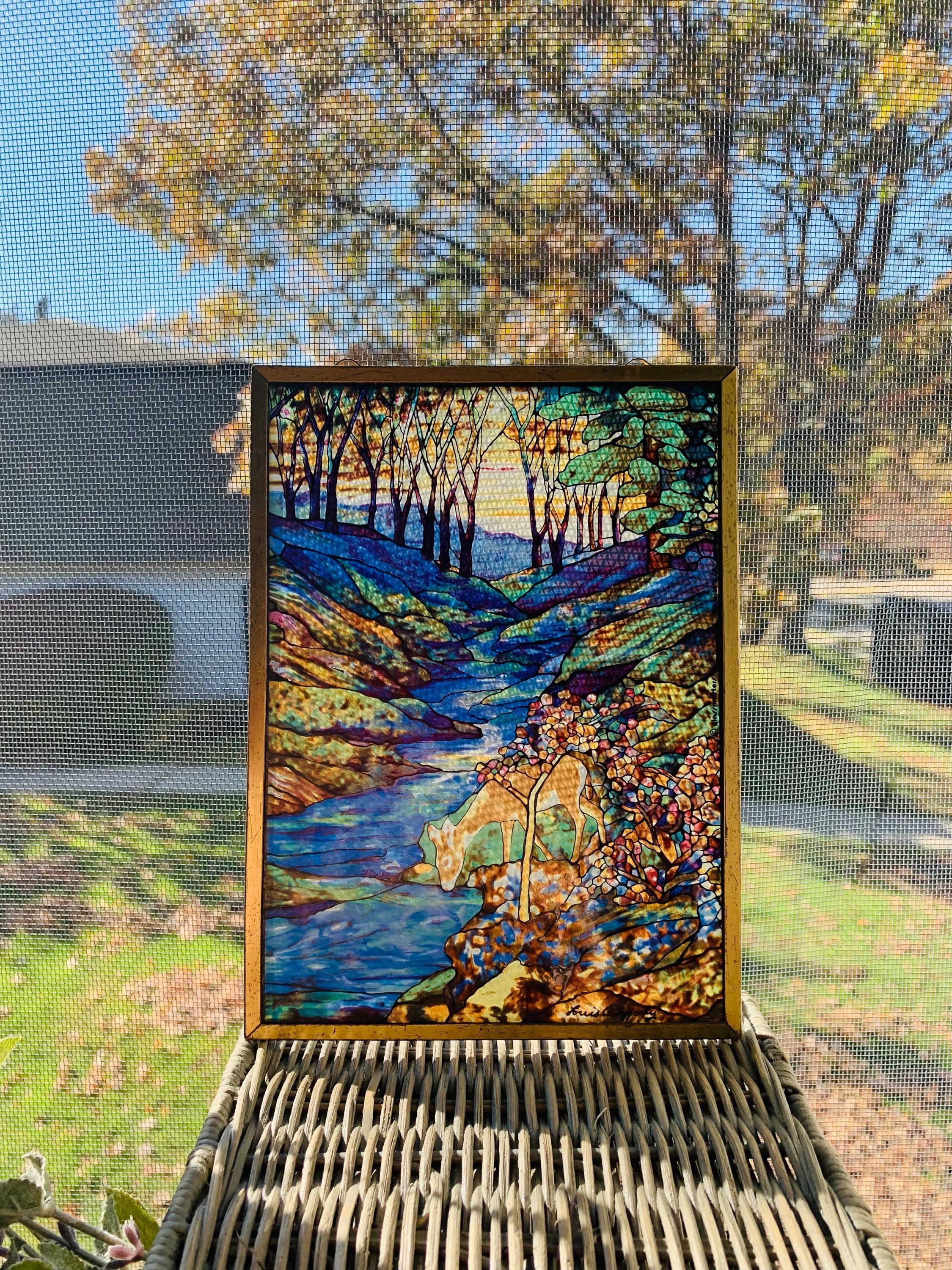 glassmastrs Tiffany Fawn ステンドグラスアート Glass Masters Tiffany Style Fawn & Stream Stained Glass Suncatcher