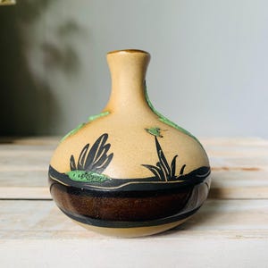 Vintage Native American Bud Vase: Betty Selby Pueblo Pottery