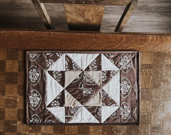 Placemat Quilt Pattern PDF, Patchwork Kitchen Mat Tutorial, Quilted Dining Table Decor