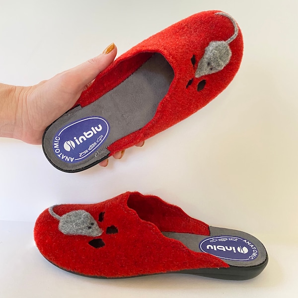 Womens Felt Mouse Design Slippers, Red Color, Wool Anti Stress Home Shoes, Christmas Comfort Home Slip-ons