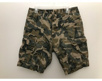 tan camo cargo shorts 