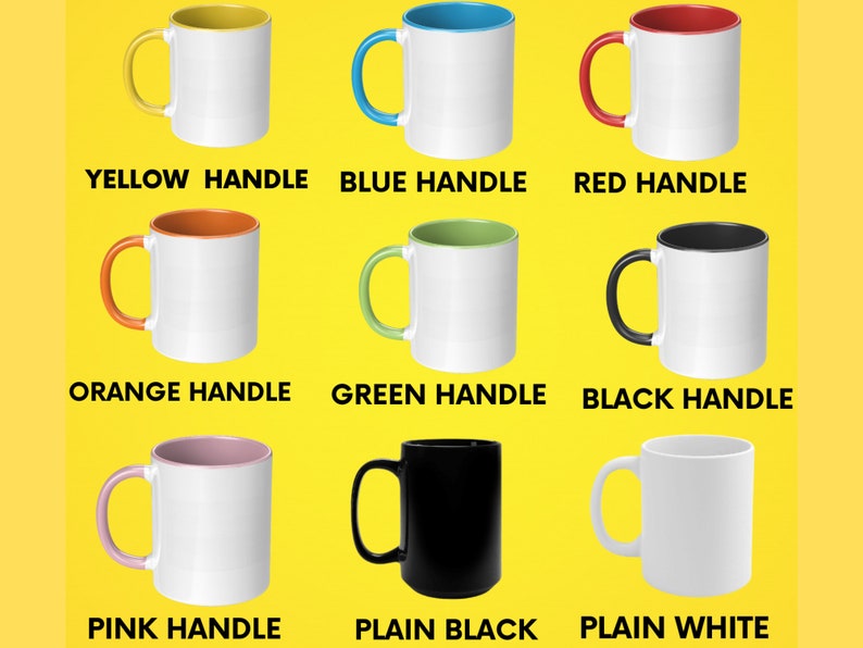 Op de afbeelding: Negen witte keramische mokken met verschillende gekleurde handvatten. De handvatten zijn geel, blauw, rood, oranje, groen, zwart, roze en effen zwart. De laatste mok is effen wit.