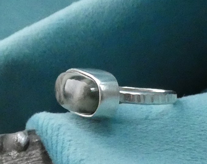 Green Ocean Jasper Horizontal Silver Statement Ring, Handmade Sterling Silver Bezel Set Green Stone Ring with Hammered Ring Shank, UK Size P