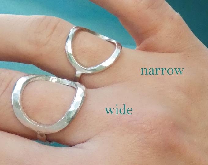 Silver Circle Ring / Handmade Minimalist Sterling Silver Circle Ring / Everyday Ring / Ethically Made Minimalist Geometric Silver Jewelry