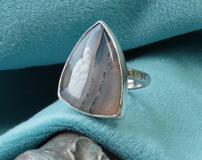 Large Chunky Triangle Montana Agate Ring, Sterling Silver Statement Bezel Setting Ring, Hammered Solid Silver Artisan Gemstone Ring, Size P