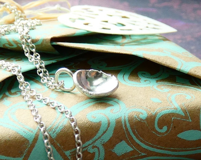 Tiny Hammered Silver Disc Necklace, Small Concave Disc Pendant Necklace, Handmade Hammered Solid Sterling Silver Minimalist Necklace, UK