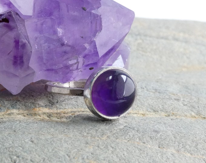 Amethyst Silver Ring, Made to Order, Handmade Hammered Sterling Silver Ring w 10mm Large Purple Amethyst Stone, Artisan Silver Jewellery UK