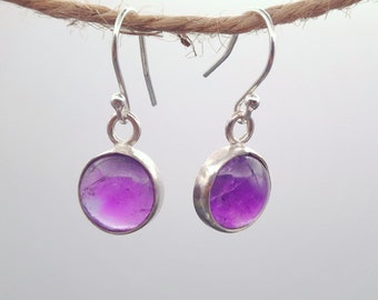 Amethyst Silver Drop Earrings / Handmade Sterling Silver Dangling Drop Earrings / Birthstone Earrings / Silver Pebble Drop Earrings